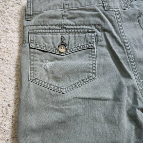 Gap Summer 2010 Olive Green Distressed Cargo Shorts Size 4 vintage 2000s y2k - Picture 4 of 16